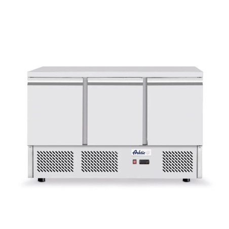 Three Door Refrigerated Counter 380L – Efficient Cooling | arktic