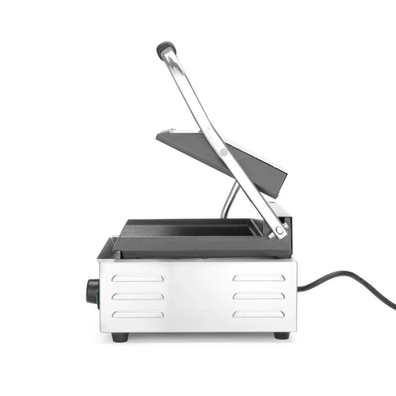 Kontaktgrill mit gerillten Platten – effizientes Grillen | hendi