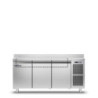 Saladette GN 3 Türen – 440L Kühlkapazität | coldline